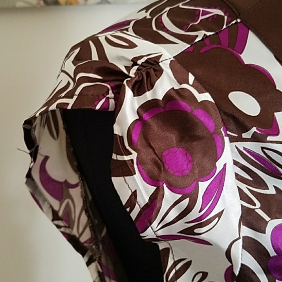 Floral Wrap Around Blouse by Vertigo  (XS) - Picture 2 of 8